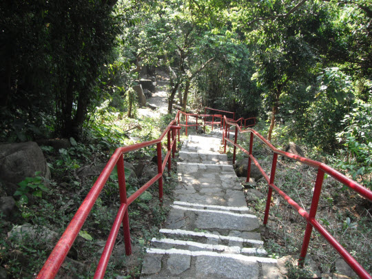 荃灣芙蓉山觀音巖