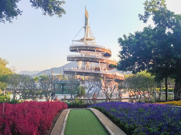 大埔海濱公園．香港回歸紀念塔